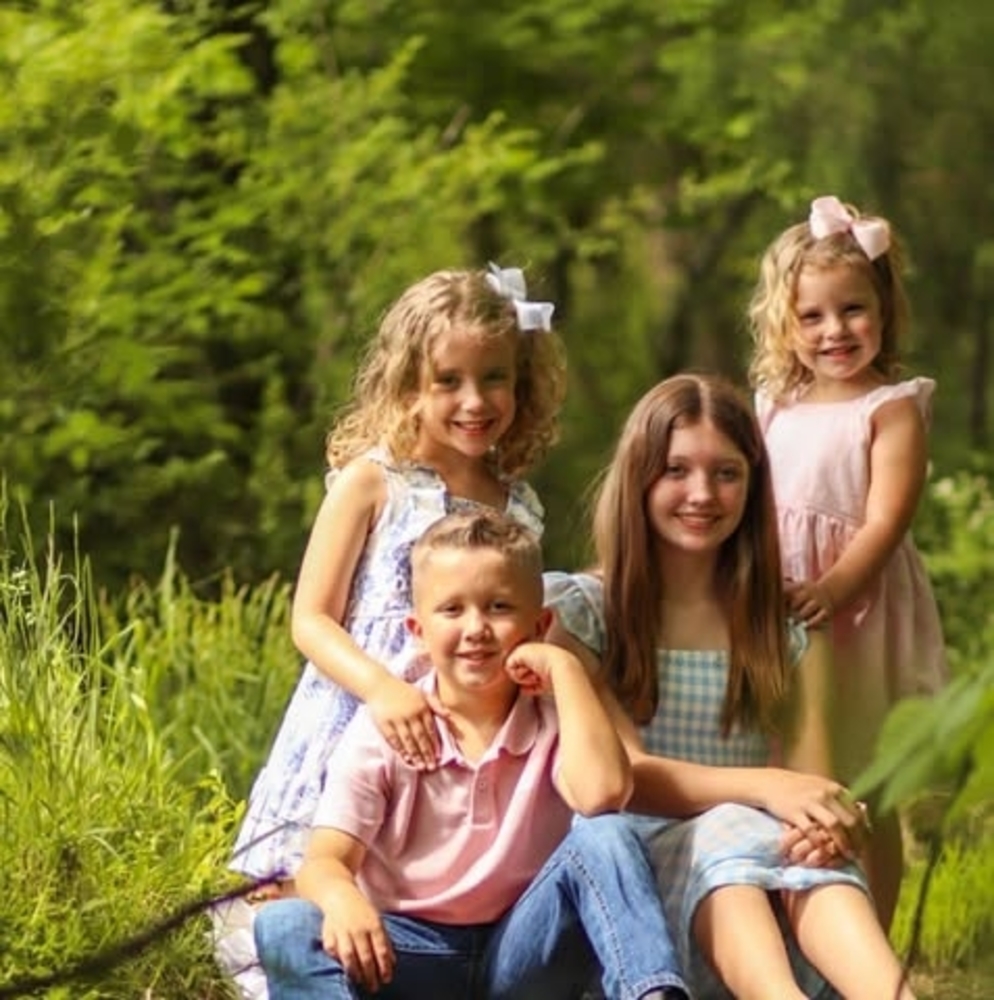 Meet your Posher, Toni